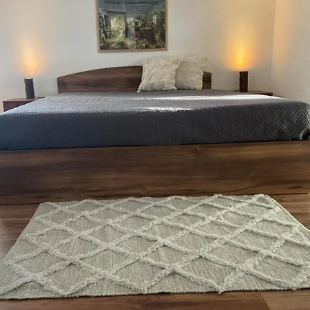 студио за гости петрови