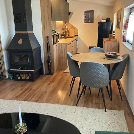 アパート студио за гости петрови *