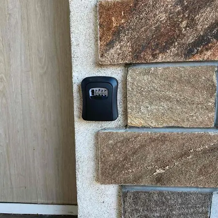 студио за гости петрови アパート *